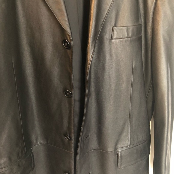 Leather jacket - Picture 3 of 3